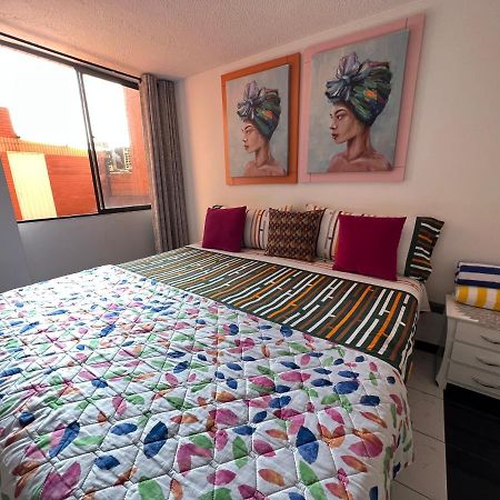 Apartament 406 Apartaestudio Portal De Cadiz , Exclusivo Y Central, Con Parqueadero Capacidad 4 Personas Ibagué Zewnętrze zdjęcie