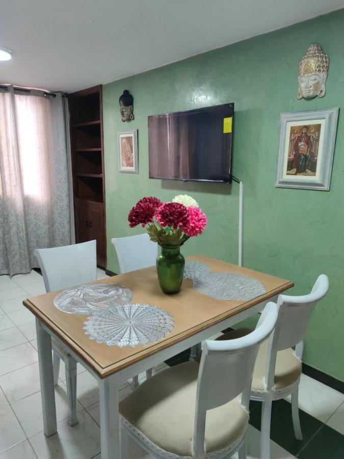 Apartament 406 Apartaestudio Portal De Cadiz , Exclusivo Y Central, Con Parqueadero Capacidad 4 Personas Ibagué Zewnętrze zdjęcie