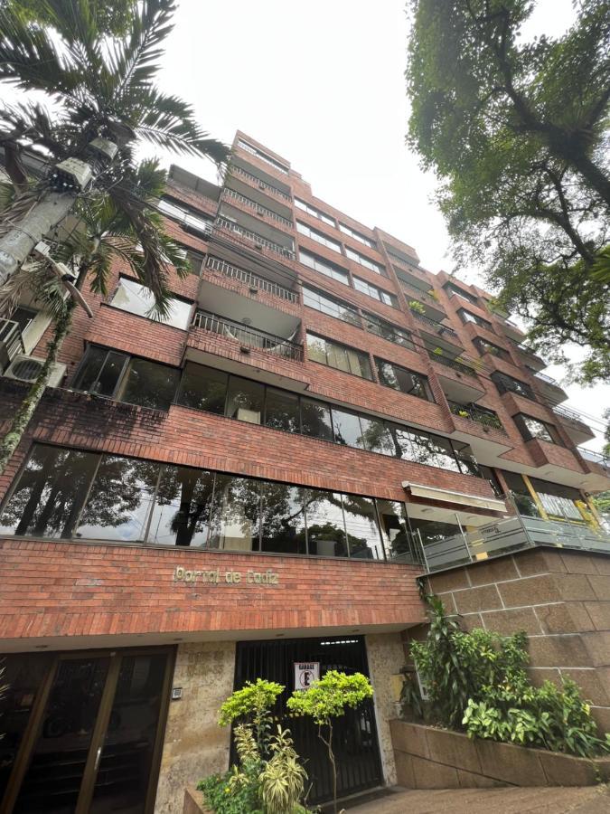 Apartament 406 Apartaestudio Portal De Cadiz , Exclusivo Y Central, Con Parqueadero Capacidad 4 Personas Ibagué Zewnętrze zdjęcie